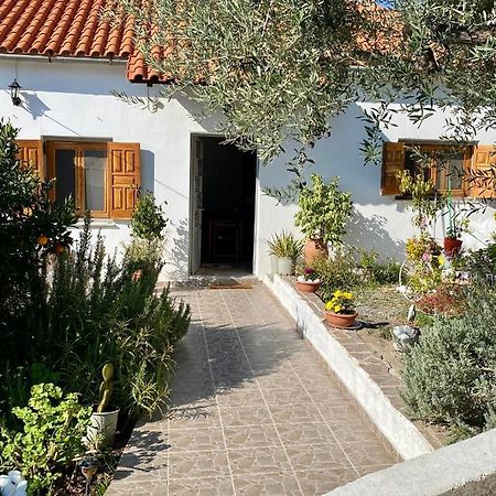Kathy'S Rock House Villa Leonidio Exterior photo